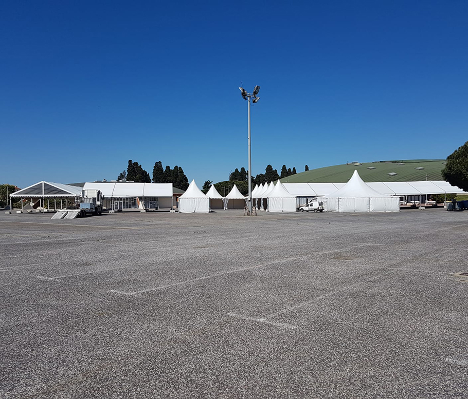 Panoramique location est spécialisé dans la location de tente pour la foire Expo de Perpignan